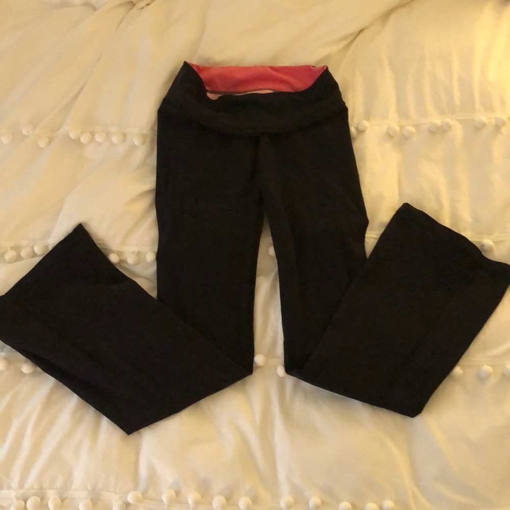 Reversible Lululemon Flare Yoga Pants
